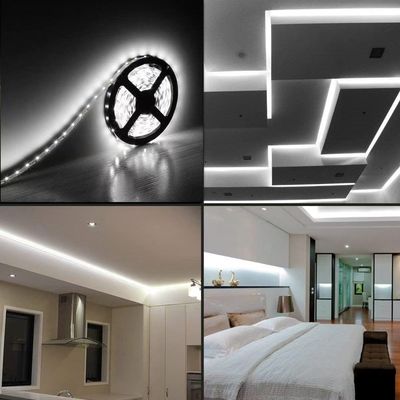 چراغ های نوار ال ای دی انعطاف پذیر 600 واحد LED نوار ال ای دی ضد آب 12 ولت نوار ال ای دی بسته از 16.4ft / 5m برای تعطیلات خانه مهمانی تزئینات داخلی در فضای باز ضد آب سفید 1 بسته